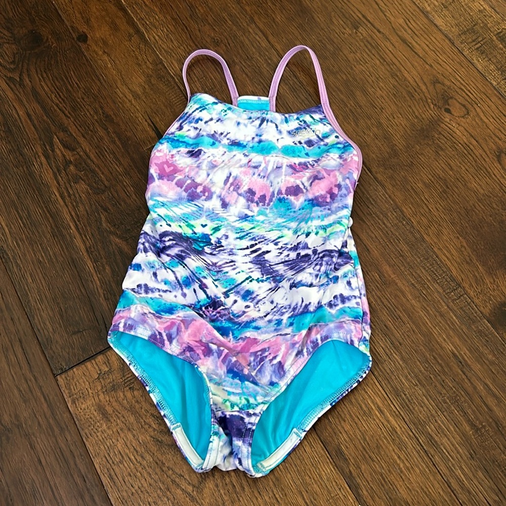 Speedo Swimsuit. Kids size 5